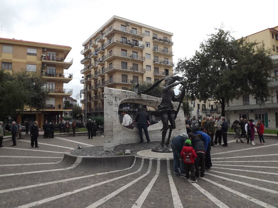 Pomigliano, sventato un tentativo di rapina in piazza Giovanni Leone