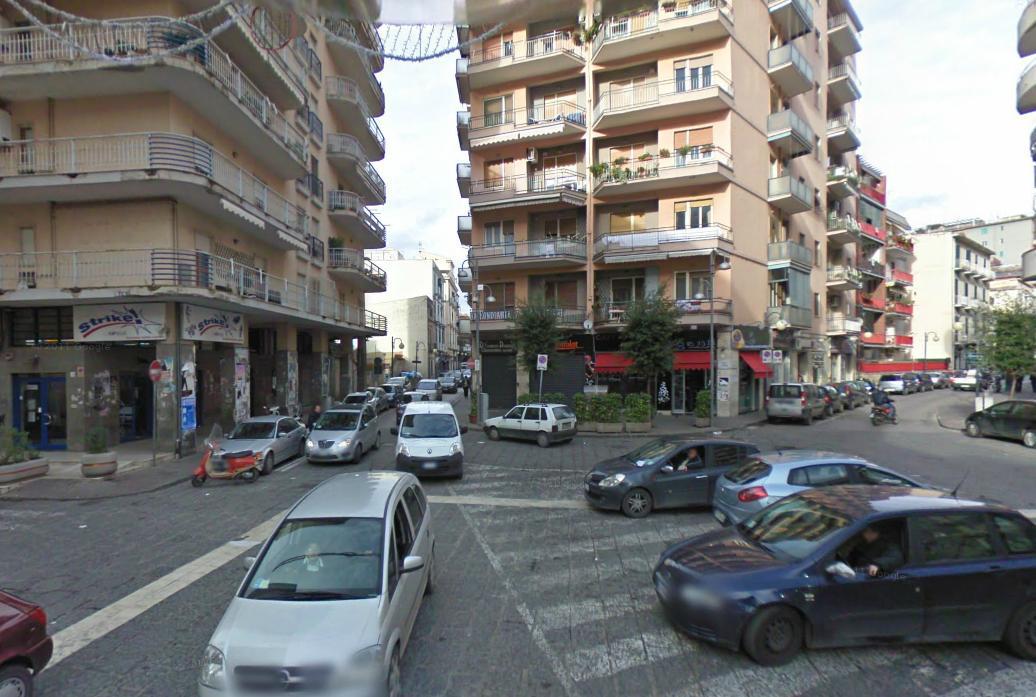 Ancora spari a Castellammare, ferito un 40enne