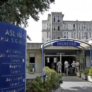 Paziente aggredisce due dottori al San Giovanni Bosco: due feriti