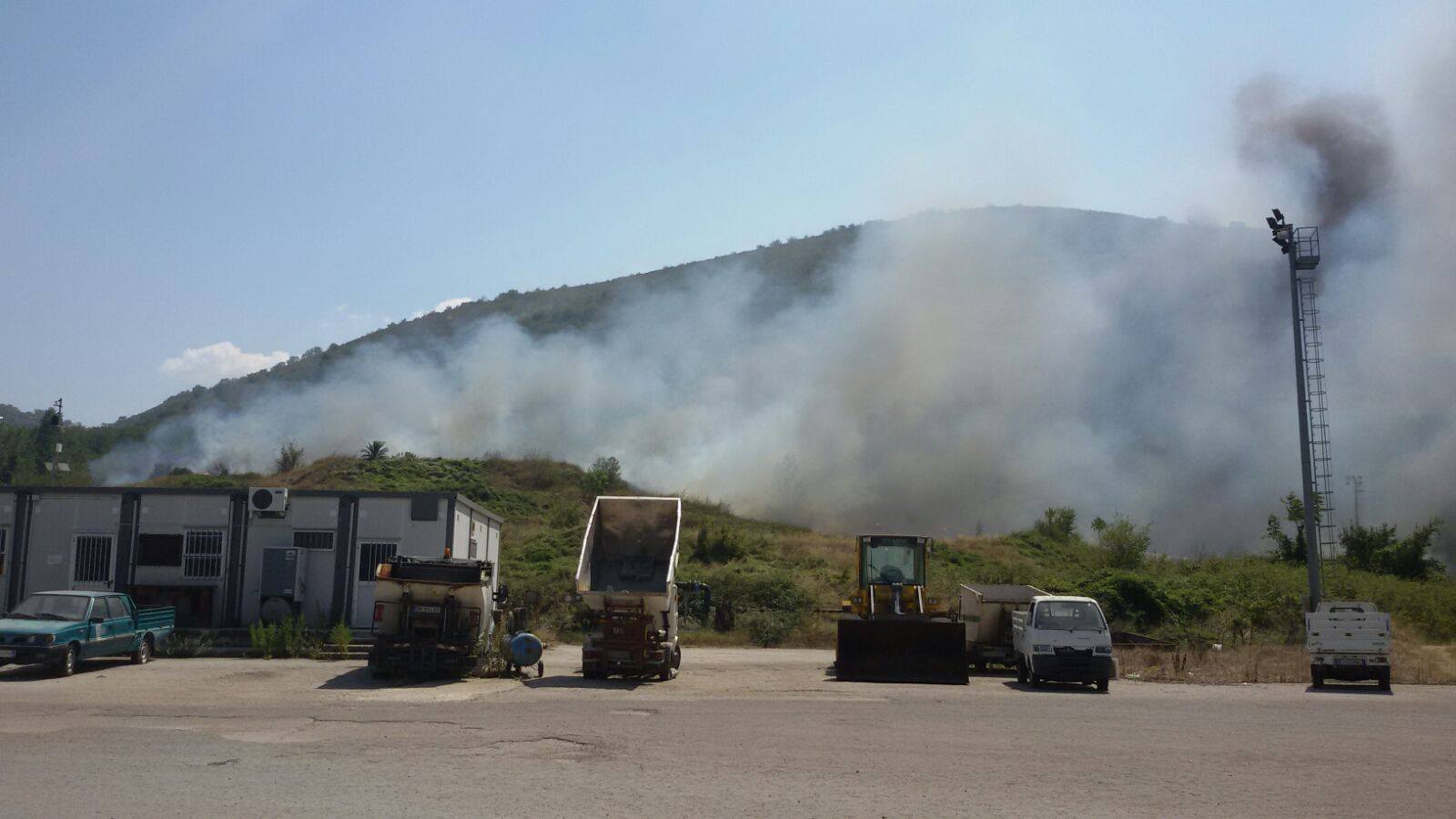 Casamarciano: falò di residui vegetali ha provocato un incendio nell’ex discarica