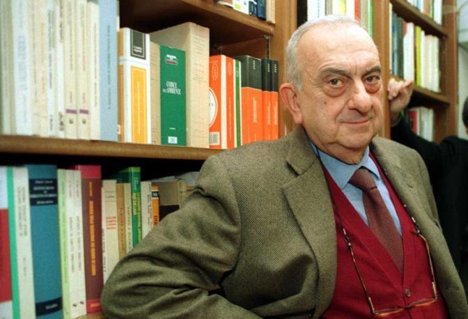 Napoli: è morto Mario Guida, padre delle Librerie Guida