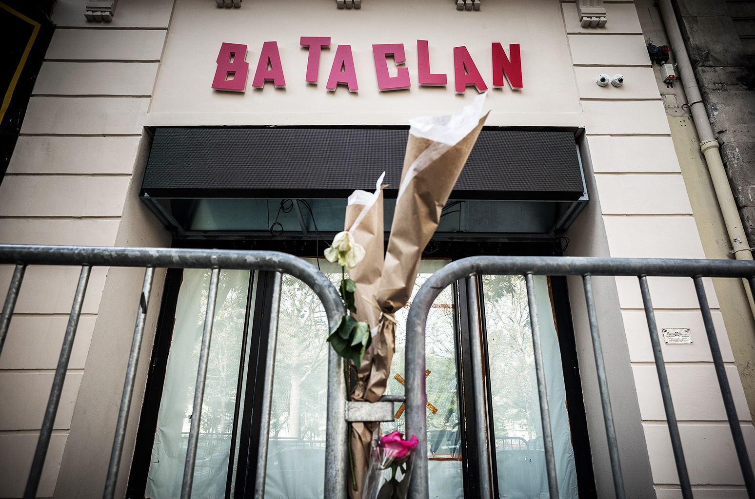 Strage del Bataclan: ci sarebbe un italiano nel commando terroristico