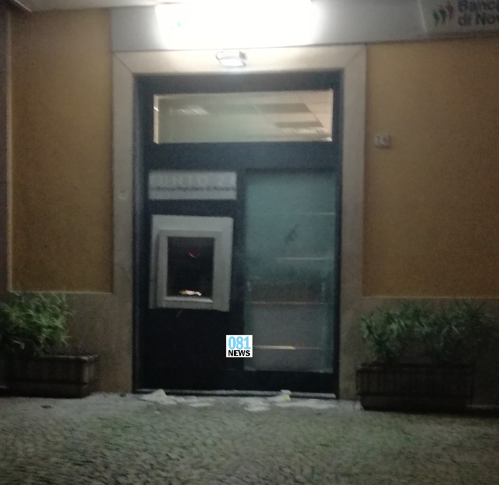 Palma Campania: furto con esplosivo in banca, saccheggiato il bancomat