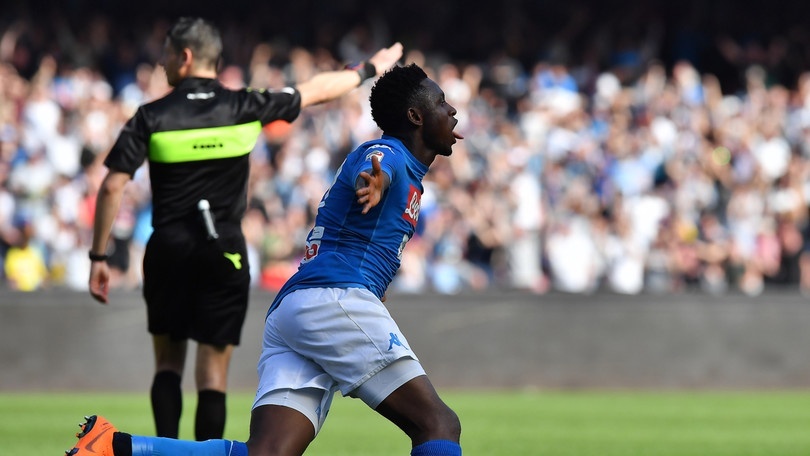 Il punto sulla Serie A: il Napoli vince in rimonta col Chievo e tiene il passo della Juventus