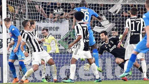 Il punto sulla Serie A: il Napoli espugna lo Juventus Stadium, azzurri a -1 dalla vetta