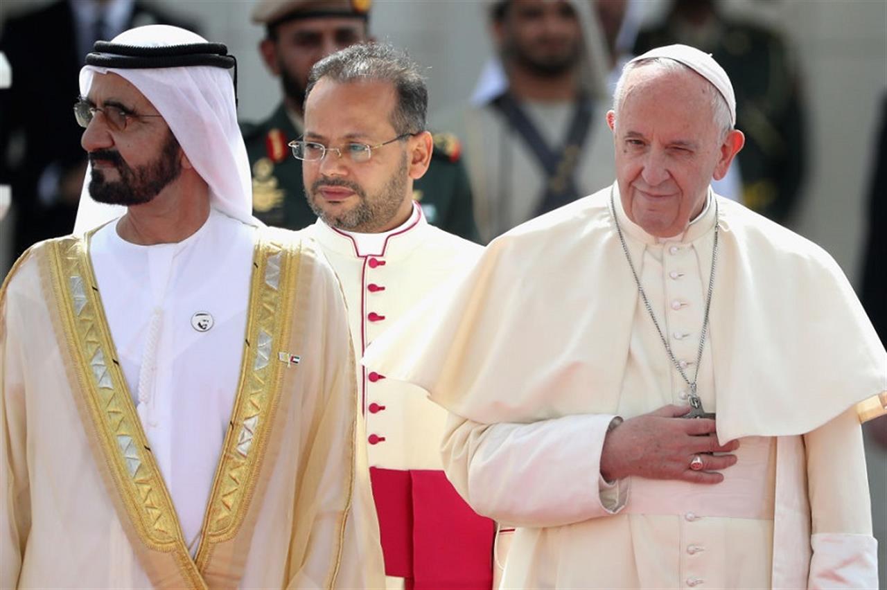 Il Papa per la prima volta in Arabia: Bergoglio scrive un pezzo di Storia
