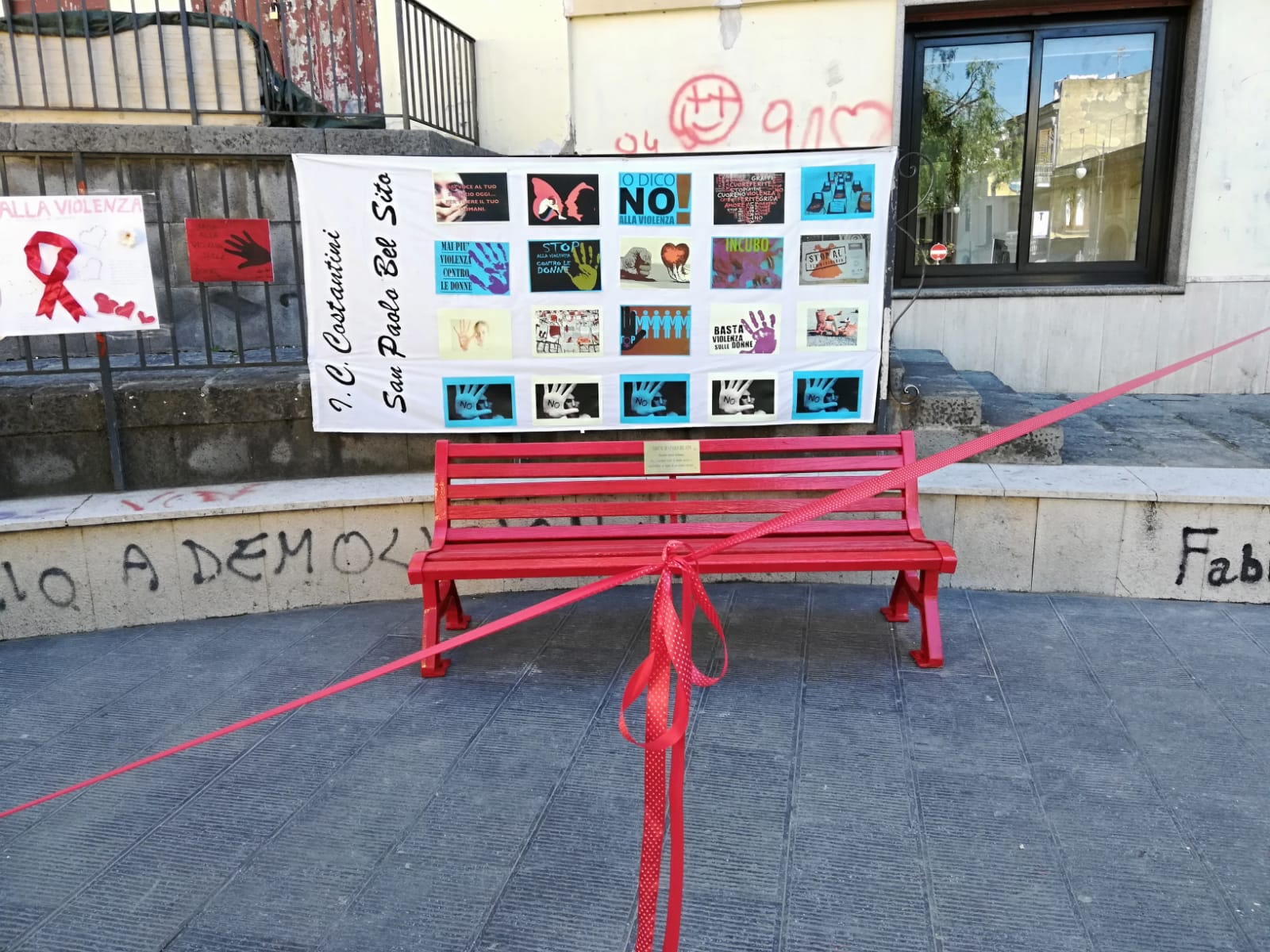 San Paolo Bel Sito: arriva la panchina rossa contro la violenza sulle donne