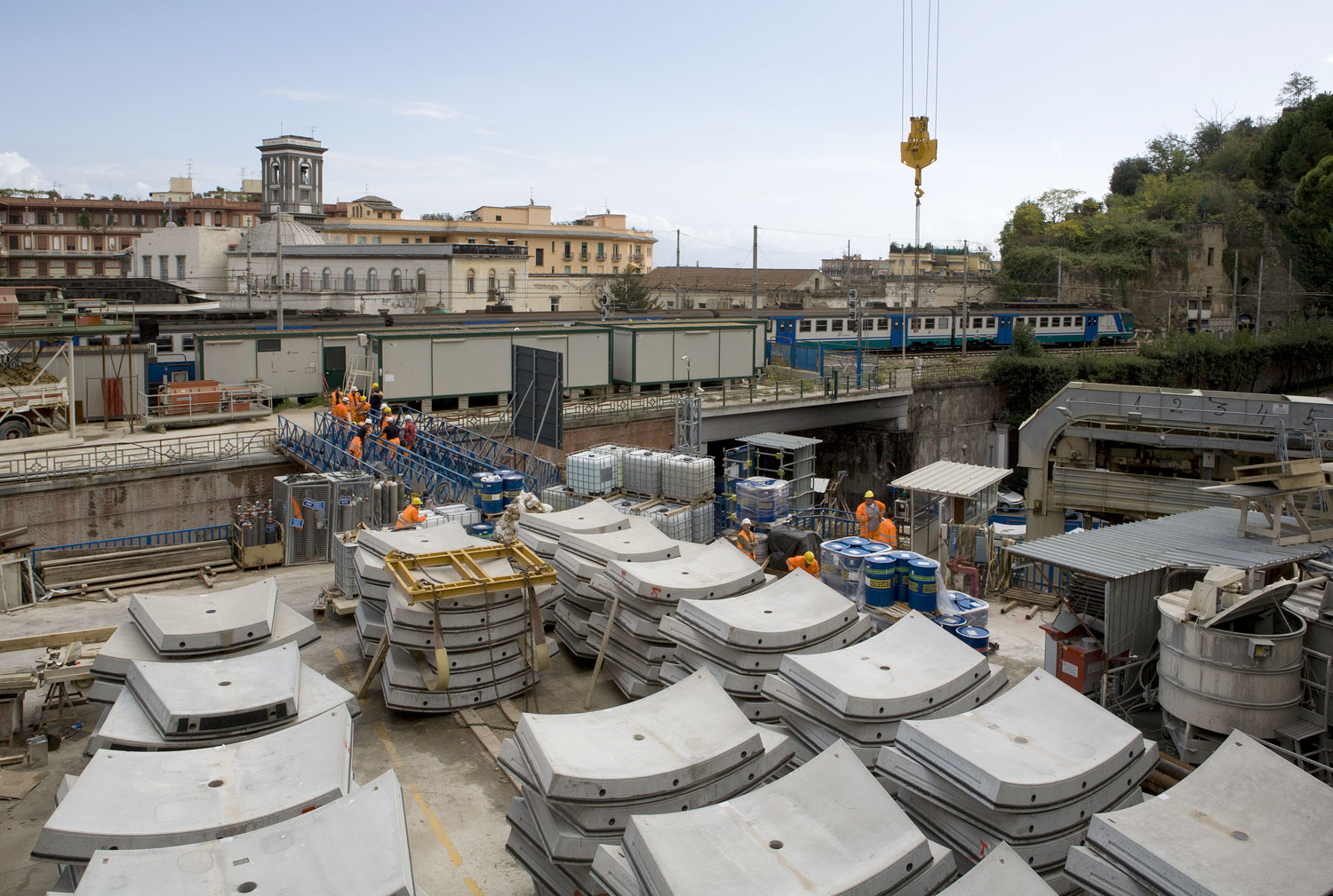 La Commissione europea va in soccorso della Metropolitana di Napoli: salvi per ora i fondi della linea 6