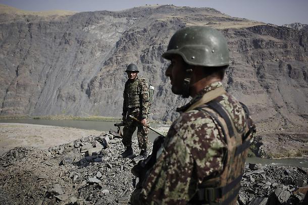 https://www.zerottounonews.it/wp-content/uploads/2019/07/1442849073232.jpg-afghanistan__i_soldati_usa___la_polizia_afghana_stuprava_i_bambini__noi_dovevamo_tacere_.jpg