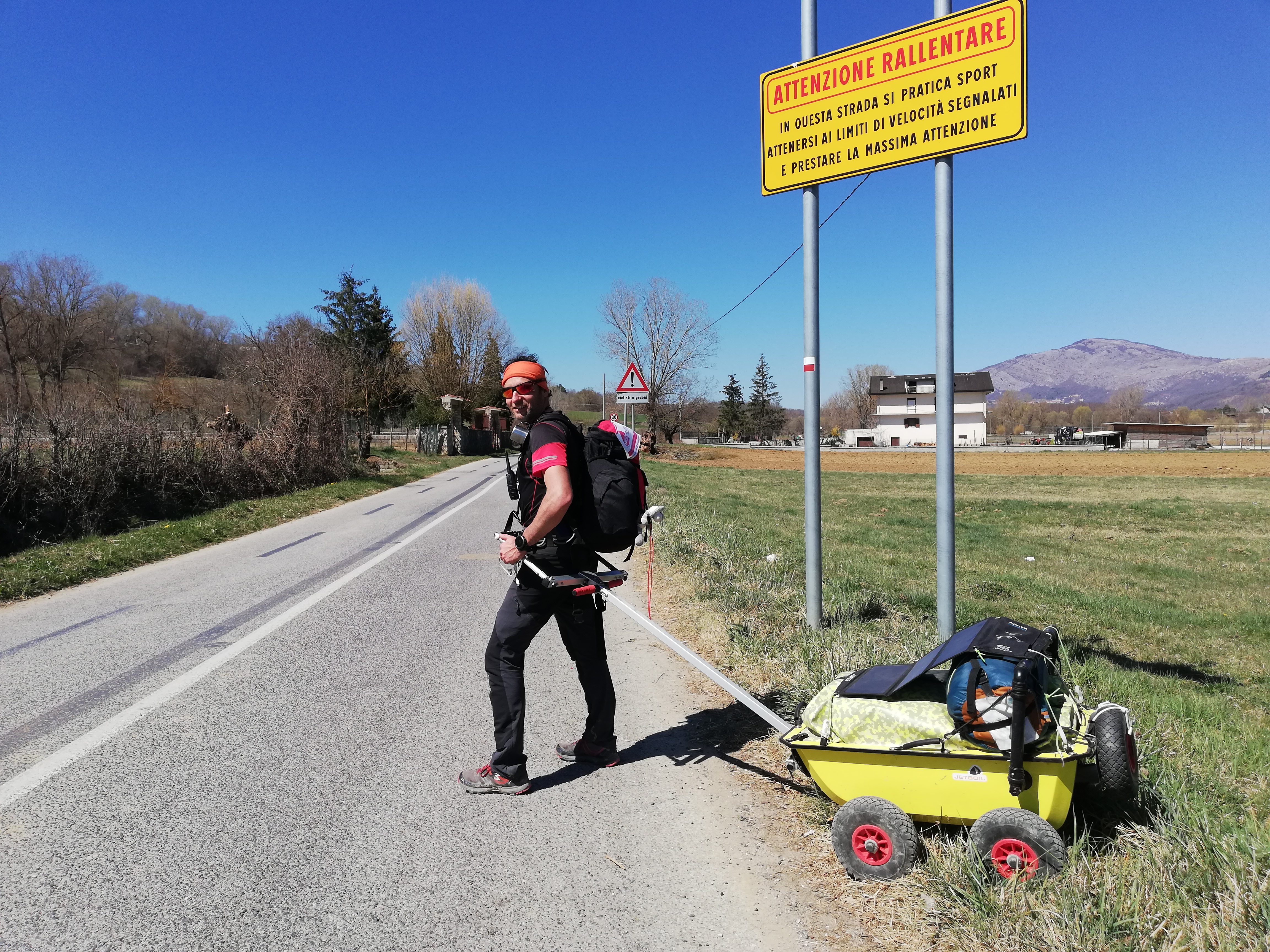 400 km a piedi nel deserto del Cile: la storia di Tommaso Palo