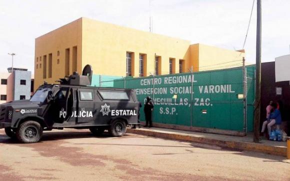 Amichevole di calcio tra cartelli della droga in carcere finisce in rissa: 16 morti