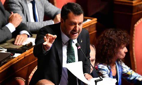 Il Senato ha dato l’autorizzazione a procedere nei confronti di Matteo Salvini