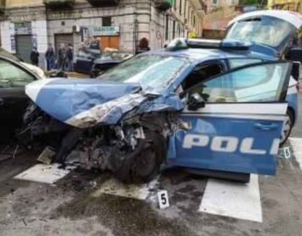 Napoli: poliziotto muore per fermare una rapina