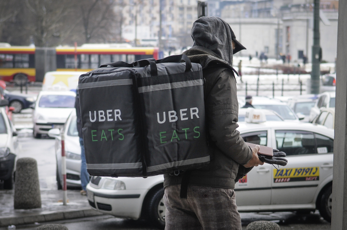Uber Eats in Italia è stata commissariata per caporalato