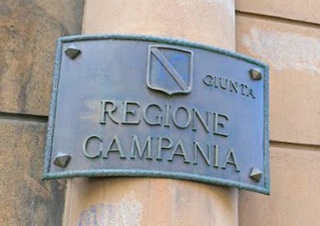 Inchiesta in Campania sui Covid hospital modulari: 4 indagati anche in Regione