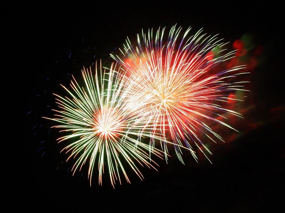 Nola: stop a fuochi d’artificio e incendi di sterpaglie