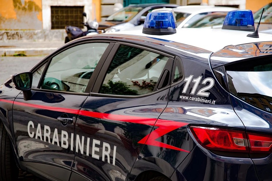 https://www.zerottounonews.it/wp-content/uploads/2021/04/carabinieri.jpg