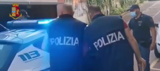 39 migranti morti nel suo camion: arrestato in Italia un trafficante di esseri umani internazionale