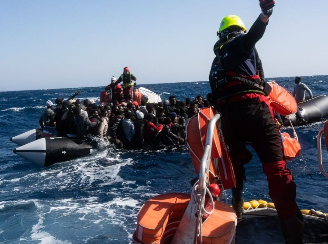 Naufragio di migranti nel Mediterraneo: due morti in mare
