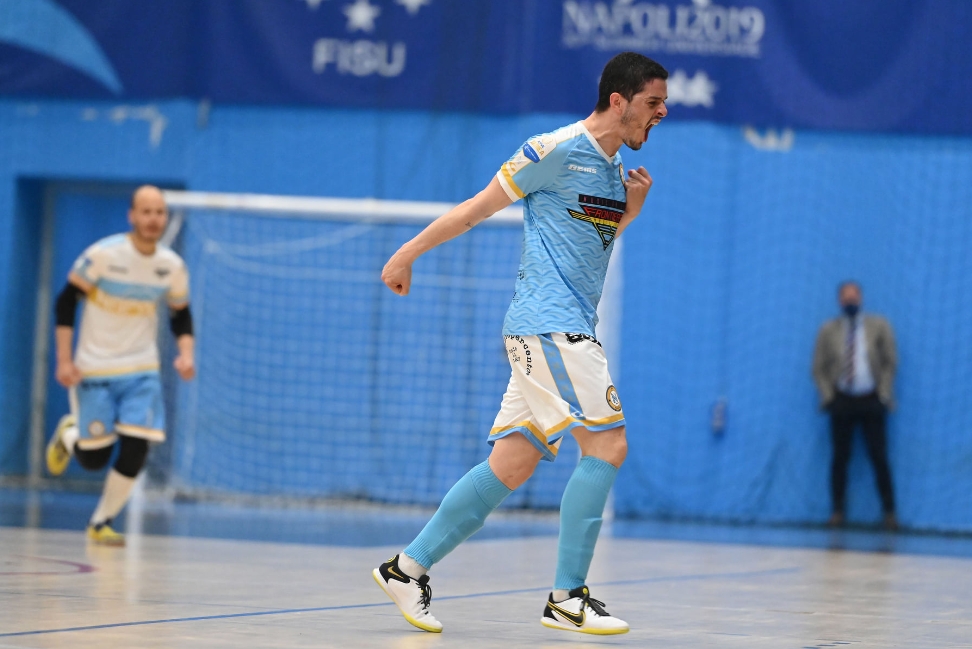Il Napoli Futsal è nella storia: giocherà i playoff per lo Scudetto