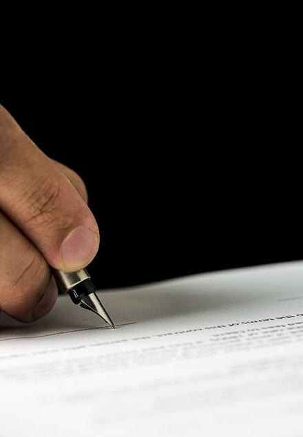 Testamento: per essere legale può bastare anche scrivere una lettera?