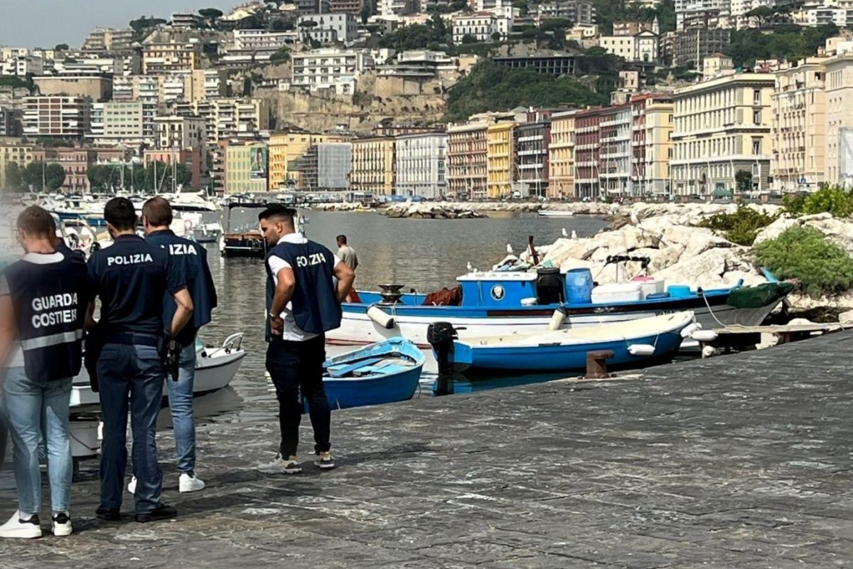 Napoli: scoperti quasi 60 natanti ormeggiati abusivamente a Mergellina