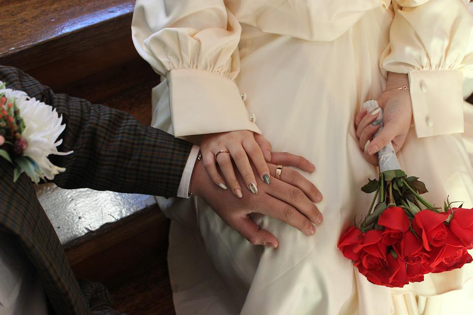 Promessa di matrimonio: quanti tipi esistono e cosa prevede la Legge