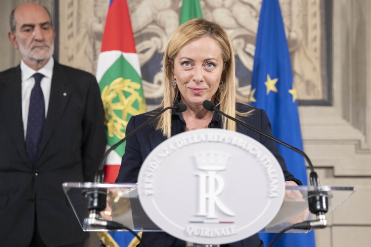 Giorgia Meloni riceve l’incarico da Mattarella: nasce il suo Governo
