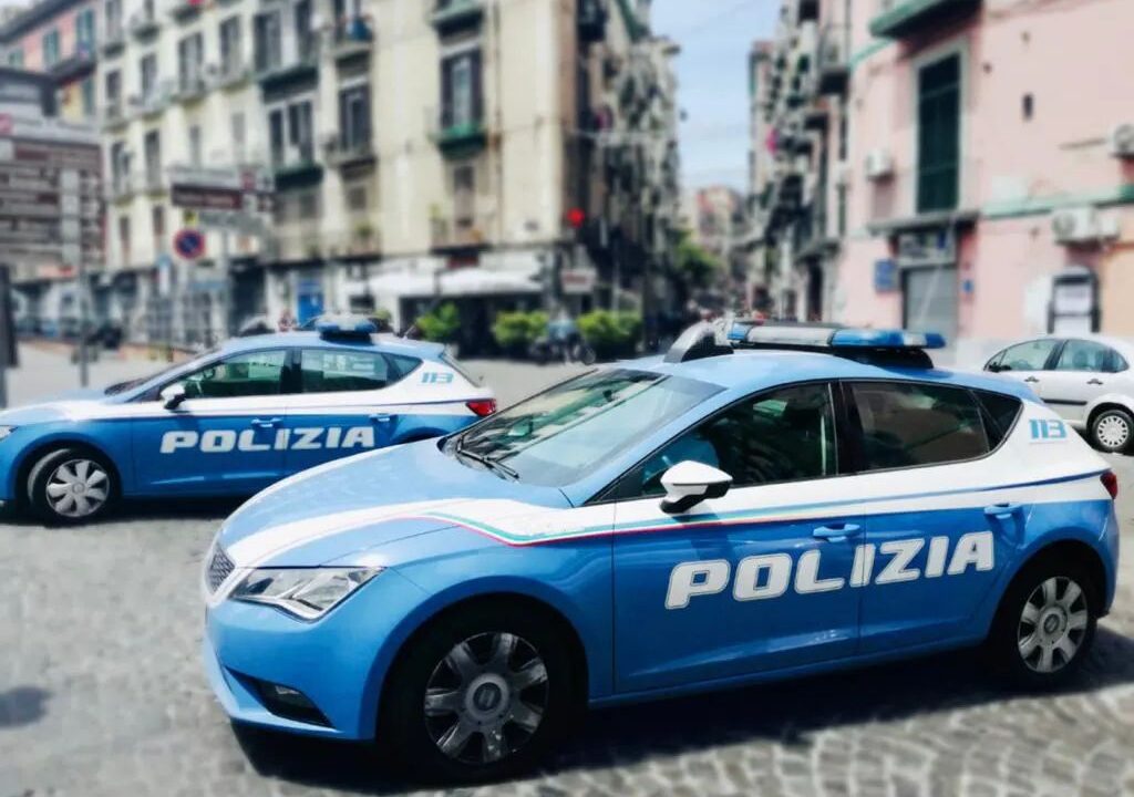 Pizzo alla camorra: 8 arresti a Napoli