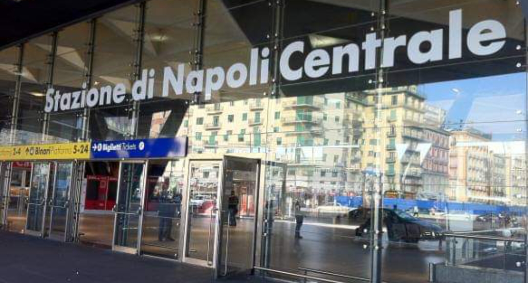 Napoli: arrestato latitante, era in partenza per la Germania
