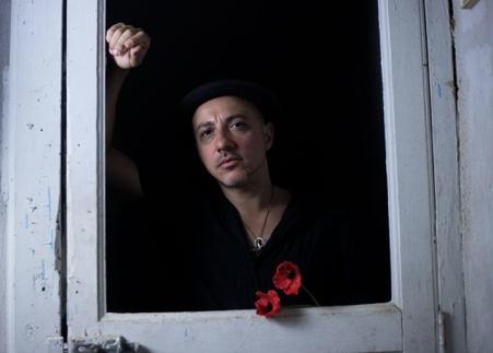 “Bella Ciao”: Dario Sansone riadatta la canzone cult in omaggio alle 4 Giornate di Napoli