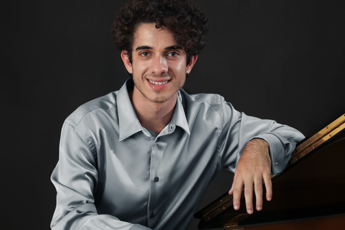 “Premio Venezia”: il giovane pianista Fulvio Nicolosi unico meridionale sul podio