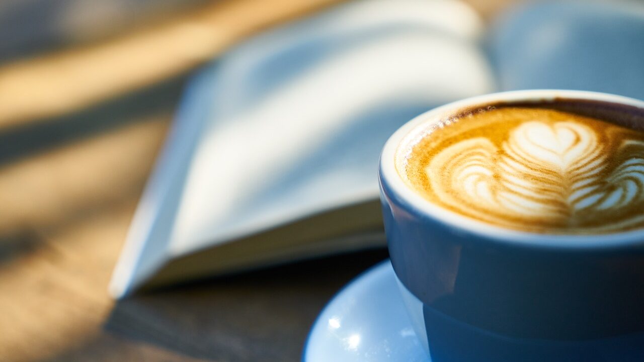 Libri e caffè: parte a Saviano l’innovativo progetto del book crossing
