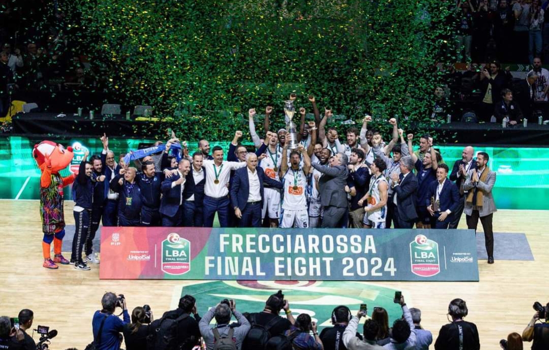 Napoli Basket da sogno: trionfo in Coppa Italia, battuto Milano