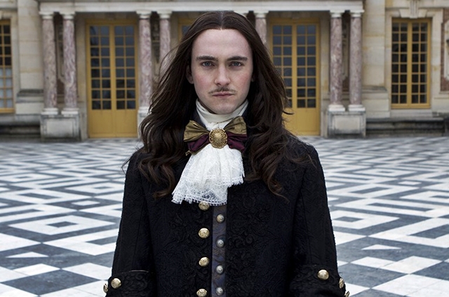 “Versailles”: il Re Sole è in streaming