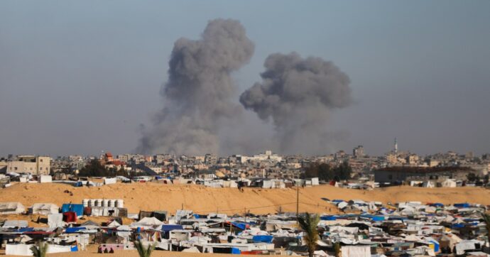 Guerra a Gaza: Israele accelera e colpisce Rafah