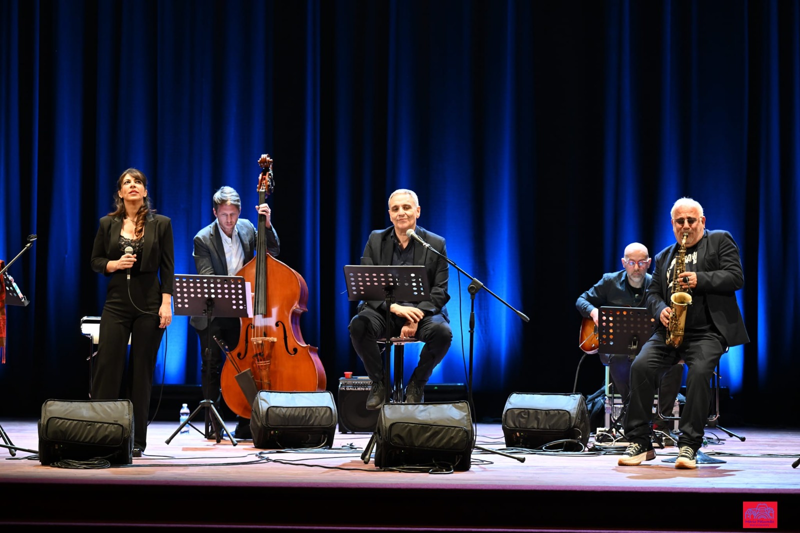 “Passione – Racconti di musica napoletana”: spettacolo a Bagnoli con Maurizio De Giovanni